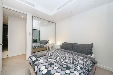COZY 2BR Suites, FEDERATION SQUARE + FREE Parking - Lismore Accommodation 2