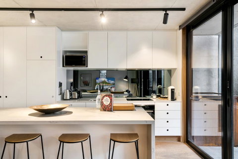Stylish Apartment In Unique Church Development - Lismore Accommodation 3