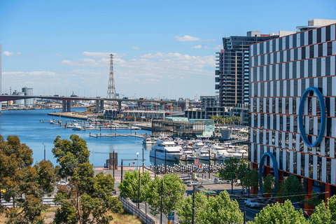 Peppers Docklands - Lismore Accommodation 3
