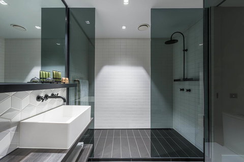 Peppers Docklands - Lismore Accommodation 21