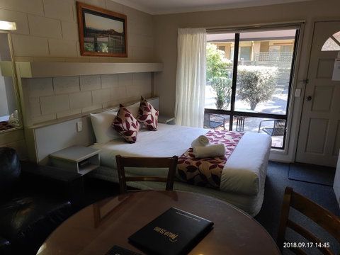 Coachman Motel And Holiday Units - Lismore Accommodation 35