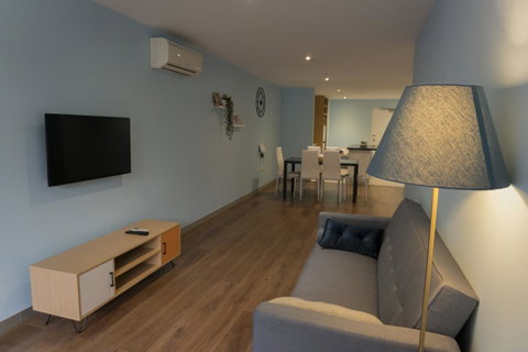 Stunning Home In Melbourne CBD - Lismore Accommodation 5