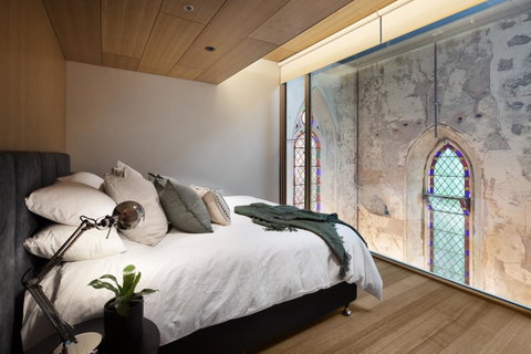 Converted Blue Stone Church - Lismore Accommodation 18
