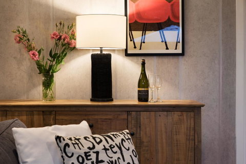 East Street Daylesford - Lismore Accommodation 1