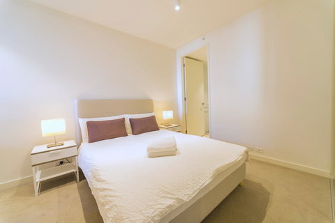 Pride Manor South Yarra - Lismore Accommodation 2