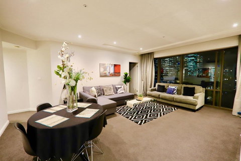 Heart Of CBD Penthouse Apartment - Lismore Accommodation 3