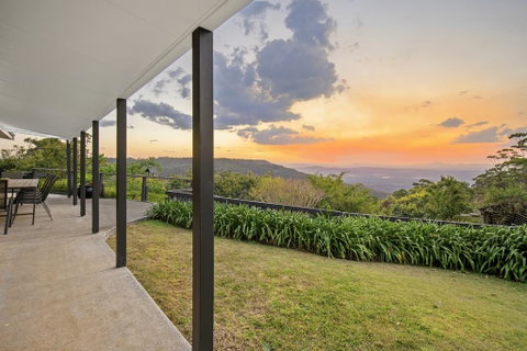 The Bird House - Lismore Accommodation 0