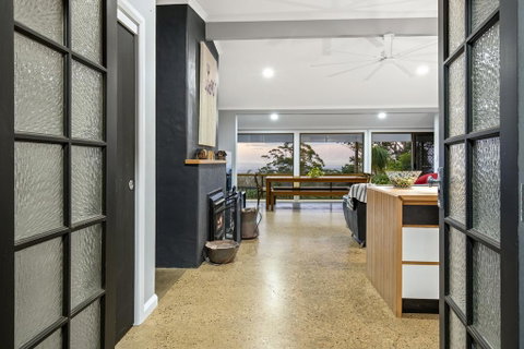 The Bird House - Lismore Accommodation 2