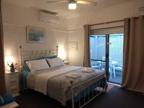 The Boathouse A 3 Bedroom House - Lismore Accommodation 1