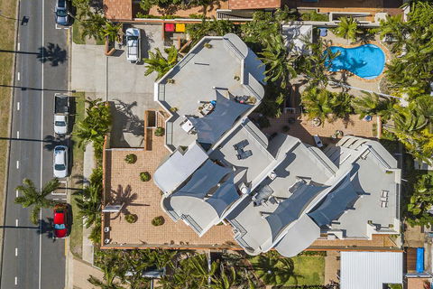 The Burlington Holiday Apartments - Lismore Accommodation 3