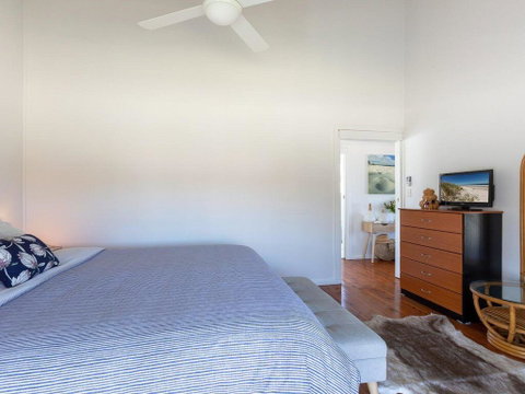 The Chalet At Callala Beach - Beach House Character - Lismore Accommodation 2