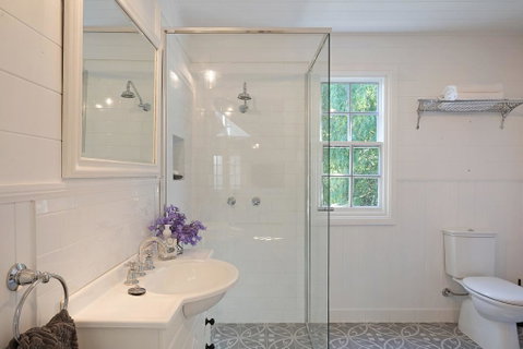 The Cottage - Lismore Accommodation 0