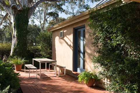 The Cottage At Riverside Farm - Lismore Accommodation 3