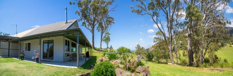 The Cottage At The Bryn At Tilba - Lismore Accommodation 0