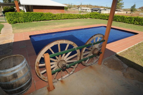 The Gidgee Inn - Lismore Accommodation 0