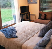 The Gurdies Room with Amazing Sunset Views - Lismore Accommodation