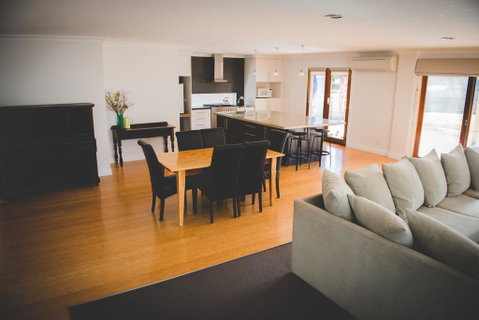The Hicks - Lismore Accommodation 2