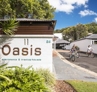 The Oasis Apartments and Treetop Houses - Lismore Accommodation