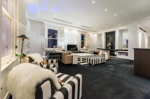 The Pakenham - Lismore Accommodation 0