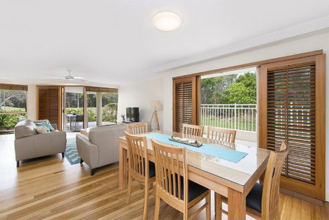 The Palms 1 @ Clarkes Beach - Lismore Accommodation 2