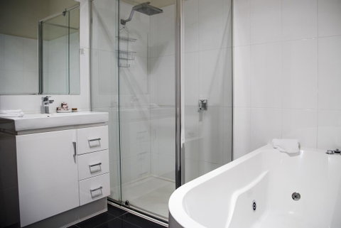 The Royal Daylesford Hotel - Lismore Accommodation 3