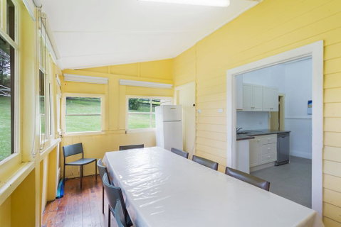 The Seamist Cottage - Lismore Accommodation 0