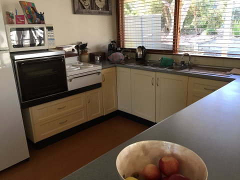 The Shelter @ Robe - Lismore Accommodation 3