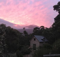 The Stone Cottage with tennis court - Lismore Accommodation