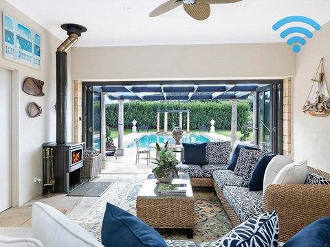 The Villa @ Linden Hall Highlands Luxury - Lismore Accommodation 0