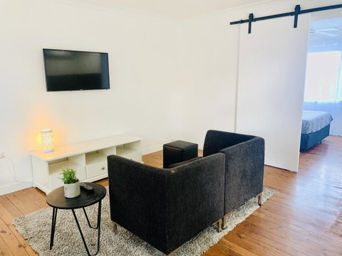 The White Picket Fence - Lismore Accommodation 0