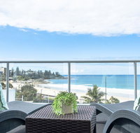 Top Floor Kings Beach Views With Private Rooftop Terrace with spa bath - Lismore Accommodation