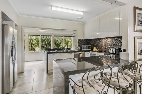 Total Rye Beach Family Getaway - Lismore Accommodation 1
