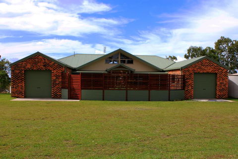 Tracks End Retreat - Lismore Accommodation 1