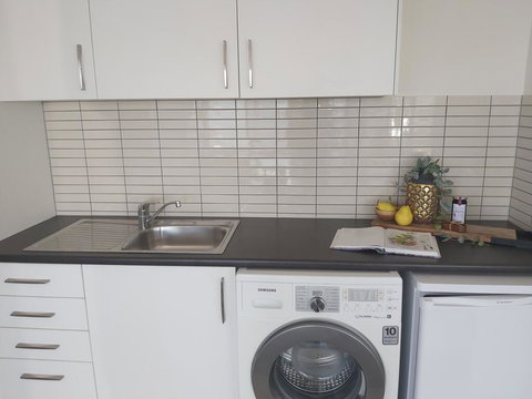 Tranquil Waters - With Mesmerising Waterviews - Lismore Accommodation 3