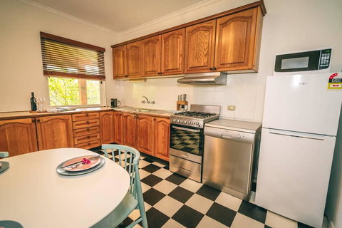 Treasure On Bagot-Free Wifi/Netflix-Close To CBD - Lismore Accommodation 3