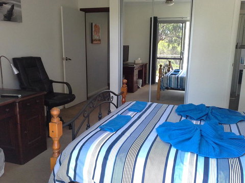 Tree Lodge - Lismore Accommodation 2