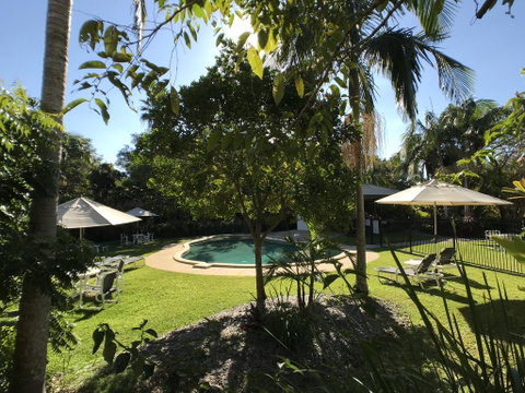 Treetops Lakeside Apartments - Lismore Accommodation 1