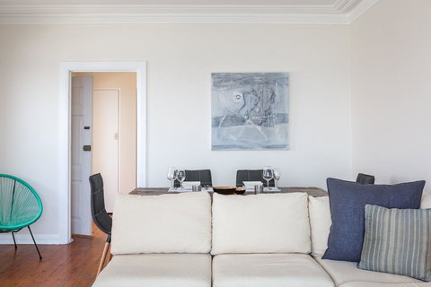 Unbelievable Clifftop Townhouse With Ocean Views - Lismore Accommodation 3