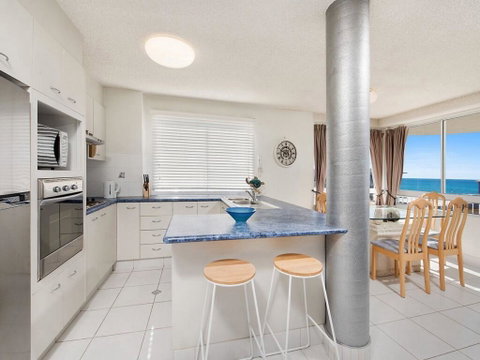 Unit 3 Casand Chase, Kings Beach - Lismore Accommodation 2