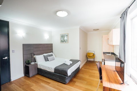 UNO Hotel Sydney - Lismore Accommodation 1