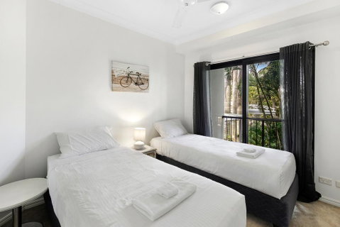 Unrivaled Ocean And City Views From Resort Style 3bed With Garden - Lismore Accommodation 1