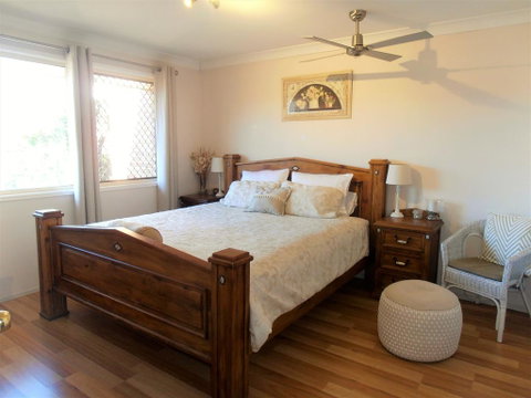 Unwind In This Gorgeous Retreat - Lismore Accommodation 2