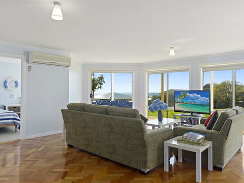 VALLEY VIEWS - 10 Valley Heights Drive - Lismore Accommodation 3