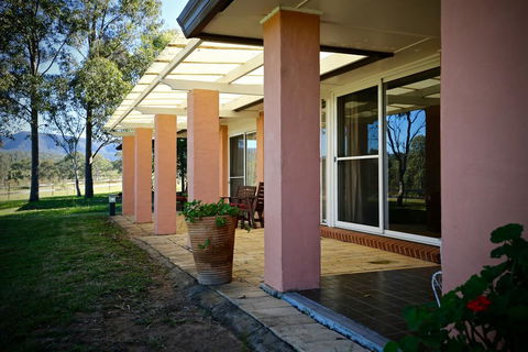 Verona Vineyard Cottage - Lismore Accommodation 1