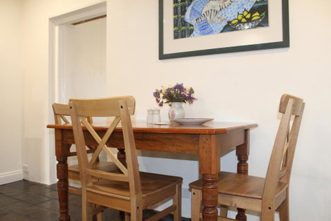 Victoria Cottage - Lismore Accommodation 1