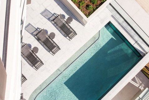 Vue Broadbeach - Lismore Accommodation 0