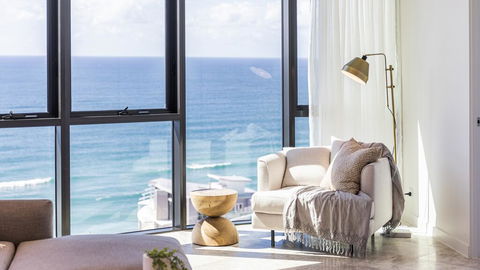 Vue Broadbeach - Lismore Accommodation 1