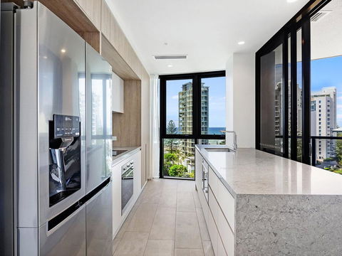 Vue Broadbeach Private 2 Bed Ocean View - Lismore Accommodation 3