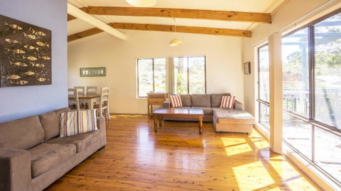 Wallder Cottage - Lismore Accommodation 0