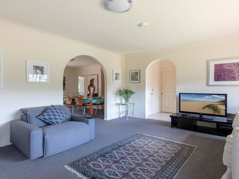 Walling-Clifton Gardens - Backing Onto Golf Course - Lismore Accommodation 2
